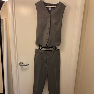 2 pc suit - size Medium vest & size 32 pants